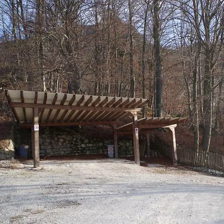 Casa Nel Bosco Lodge *